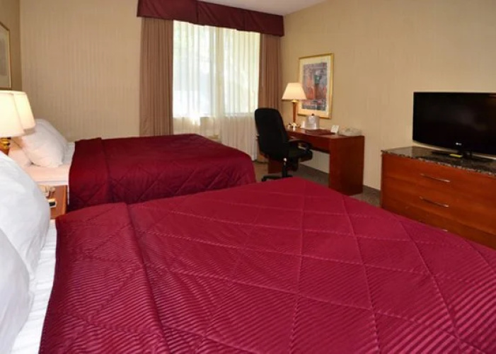 Airport Inn