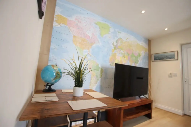 Contemporary 2 bed Flat in Bristol, Free Parking