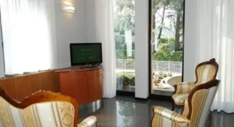 Hotel Moderno