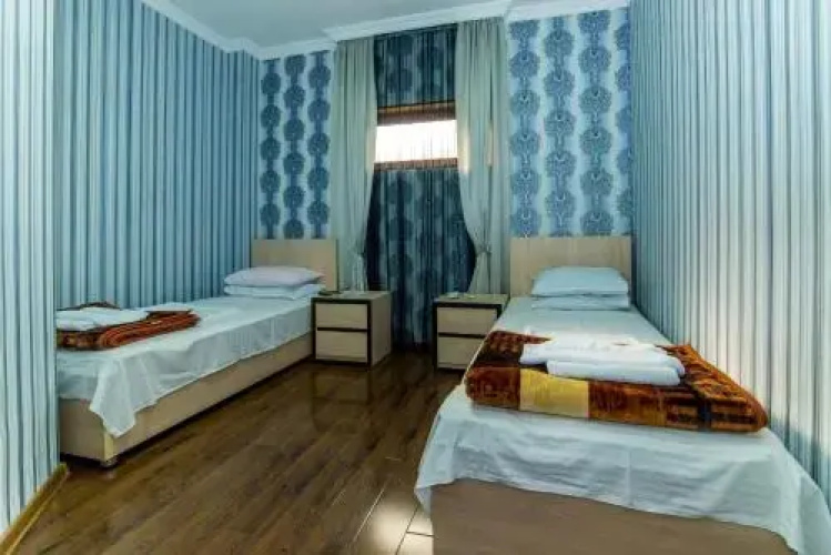 Hotel Guglux