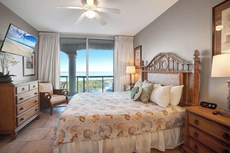 2 Bedrooms Standard room with balcony and beachfront