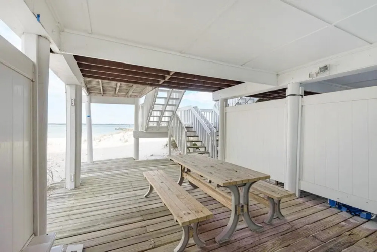 Boardwalk D6