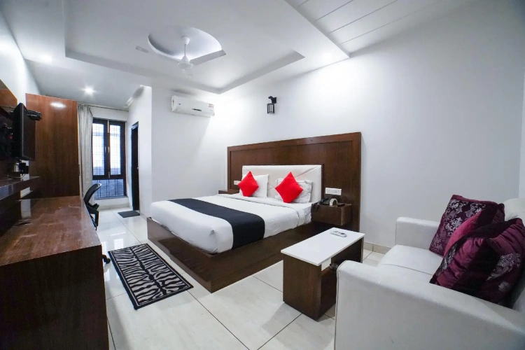 Deluxe Double room