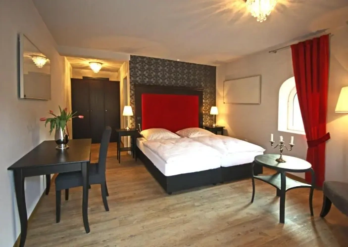 Standard Double room with view