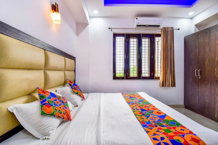 FabHotel Mayank Residency