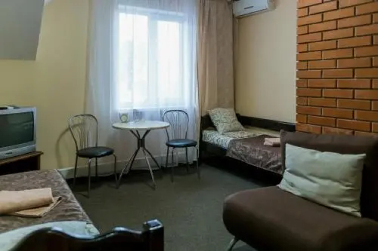 Hotel-Restaurant Complex S Legkim Parom