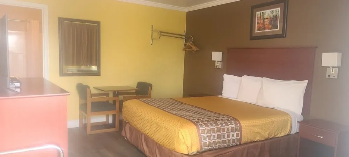 Standard Double room with mountain view