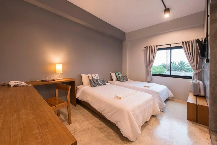 Standard Twin room