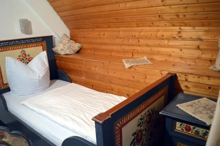 Standard Single room