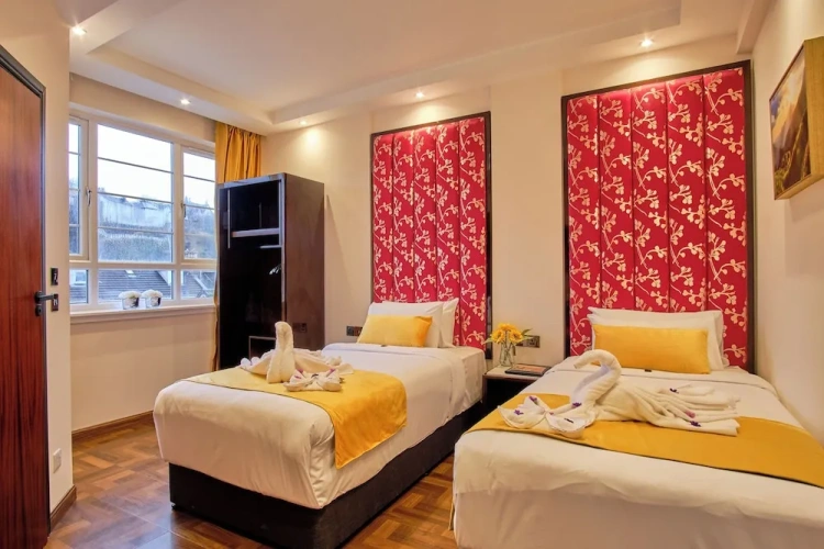 Standard Twin room