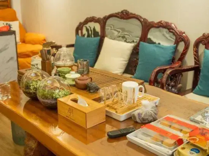 Lijia Courtyard Homestay