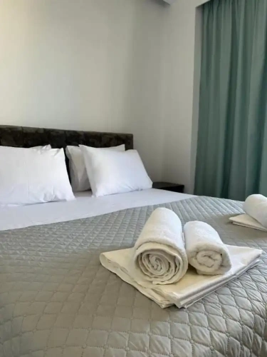 Deluxe Double room with pool view