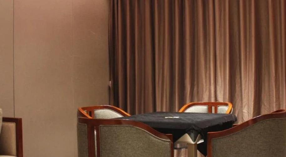 Zhongshan Langda Hotel