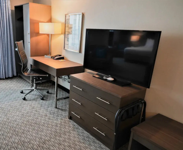 Brookstone Inn And Suites