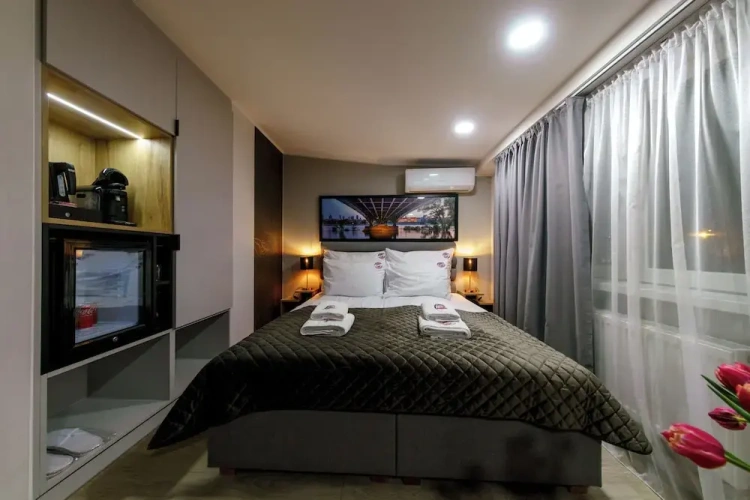 Deluxe Double room with balcony