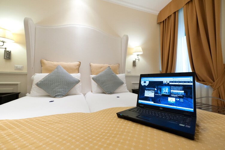 Hotel BolognaOver view