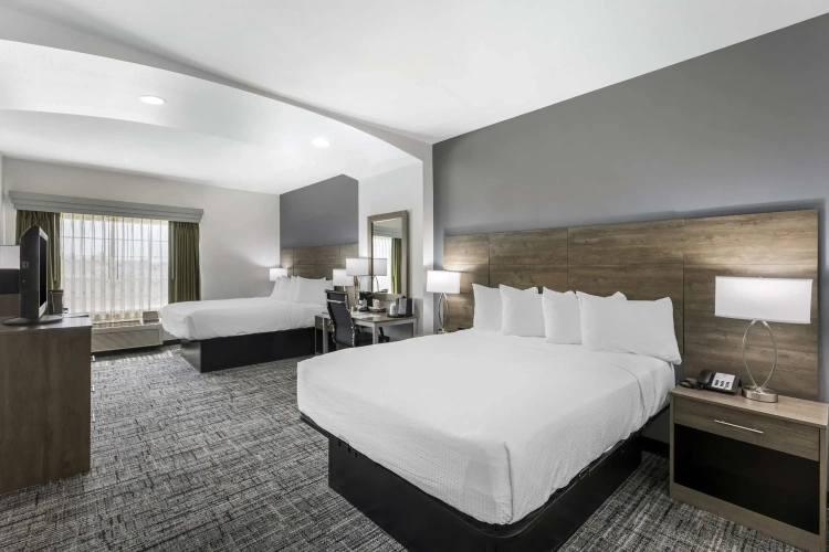 Standard Quadruple room