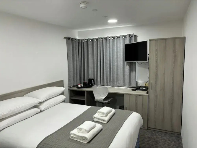 Broadview Hotel