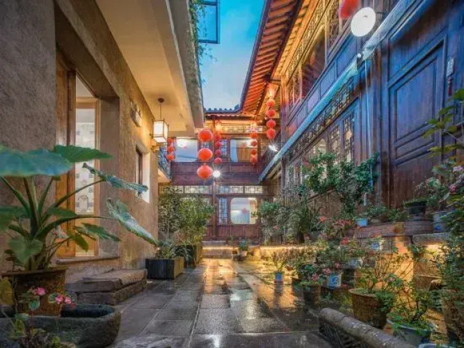 Jiuqi Yunshui Chanxin Inn
