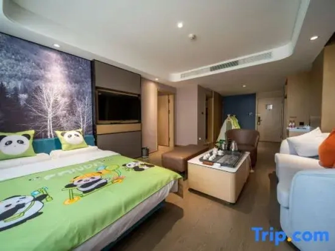 Deluxe Family Suite