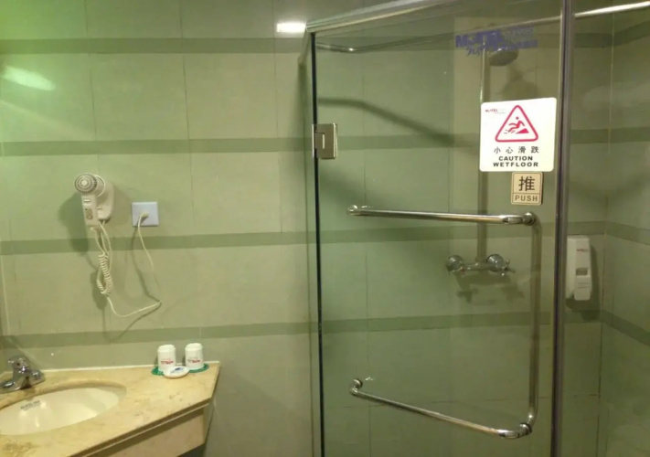 Motel 168 Aomen