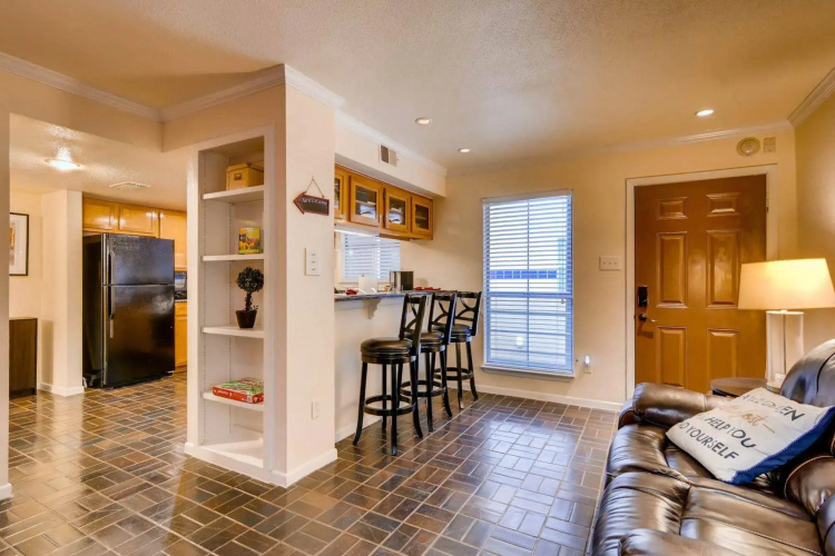 Residences at The Railyards - Downtown Austin