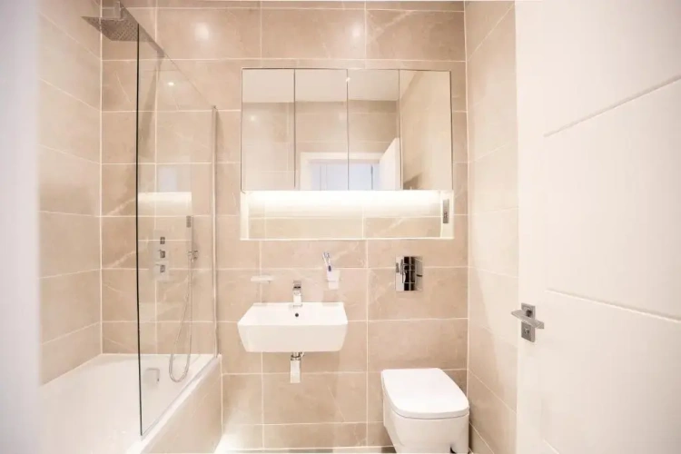 2 Bedrooms Apartment