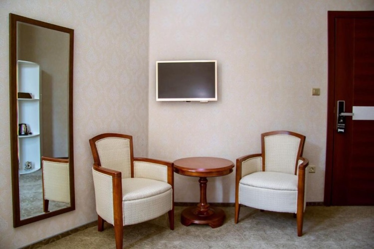 Standard Family room