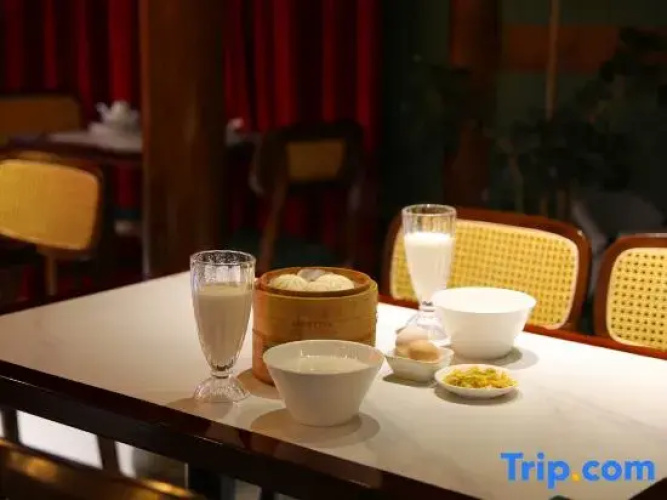 Floral Lux Hotel· Shaoxing Ancient Town Impression Hotel