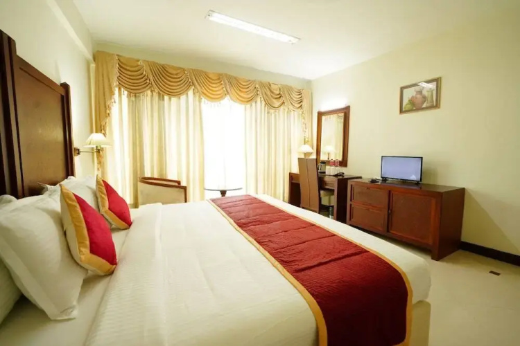 Hotel Abhirami