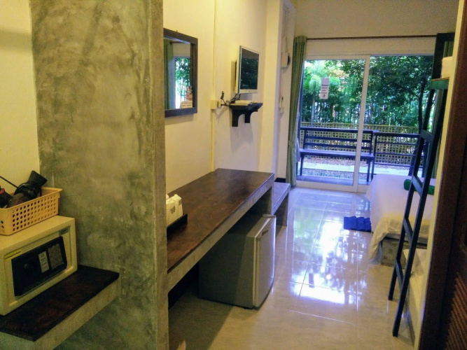 Cha-Cha Hotel