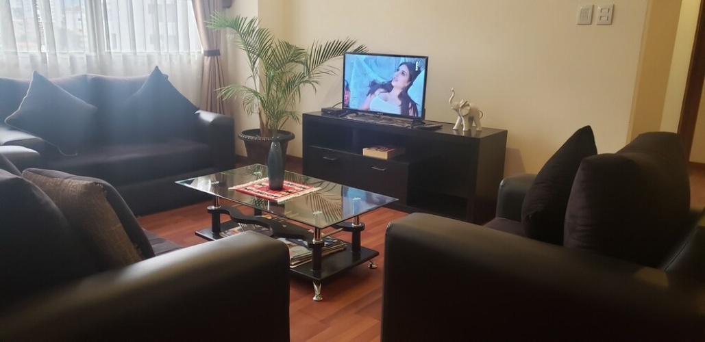 2 Bedrooms Apartment