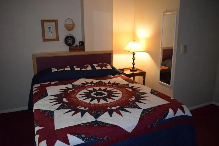 The Landmark Inn