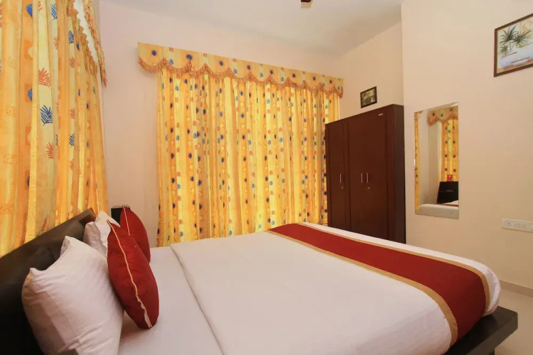 OYO 10004 Sanjay Nagar