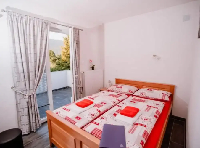 Mountain Serenity Rooms