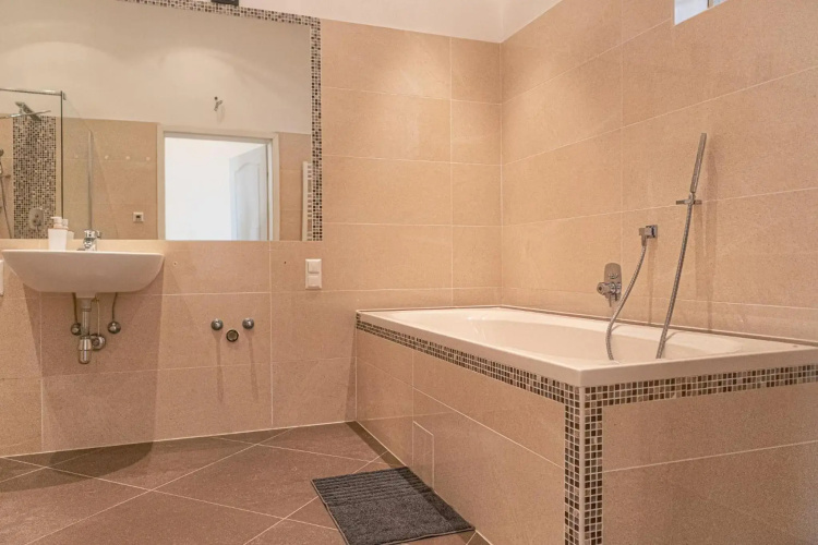Modern Apartment - Bookable in Lockdown