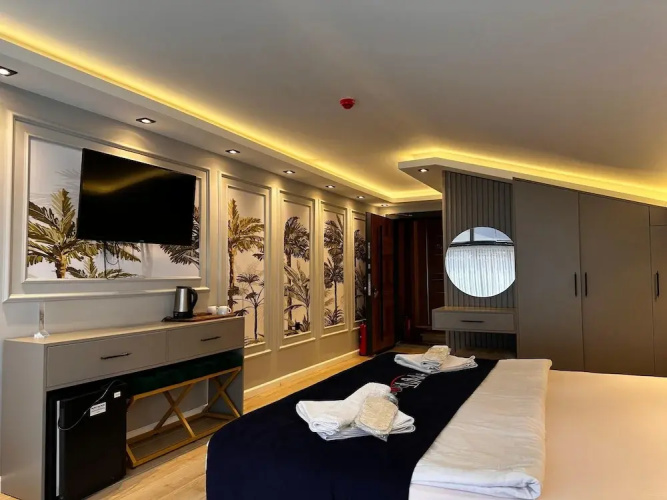 Hayat Rose Hotel II