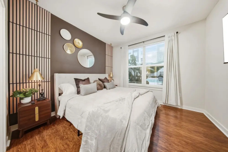 Chic 2BR w Pool Pet-friendly Unit 14