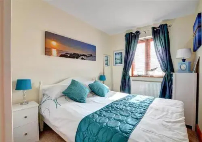 14 Neptune House