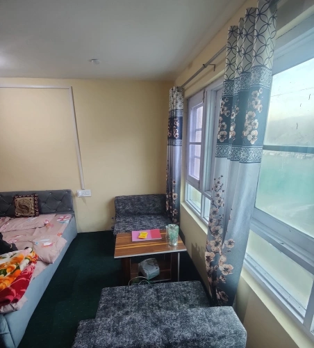 Comfort room