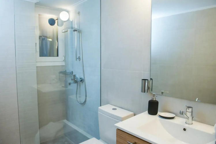 Piraeus Seaview Elegant Apartments
