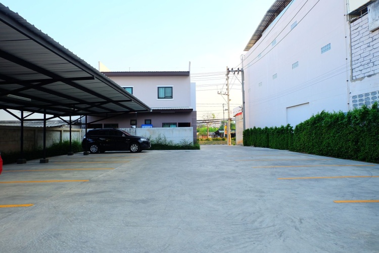 Nai-Ya-Place