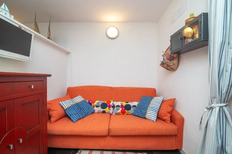 1 Bedroom Family Apartment