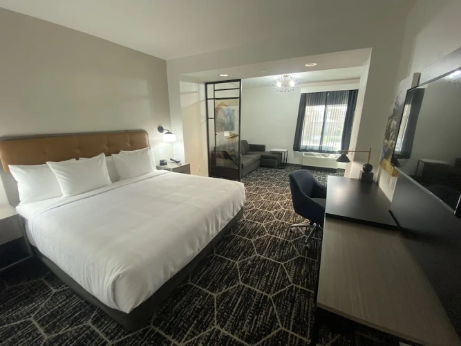 Double Suite