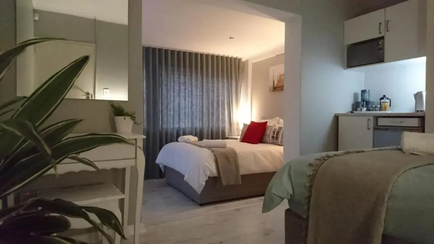 Hamilton Garden Suites