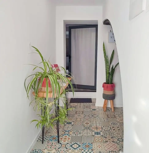 2 Bedrooms Apartment with garden view