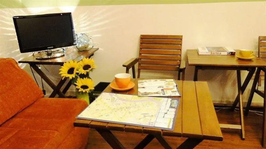 BBS House Hostel