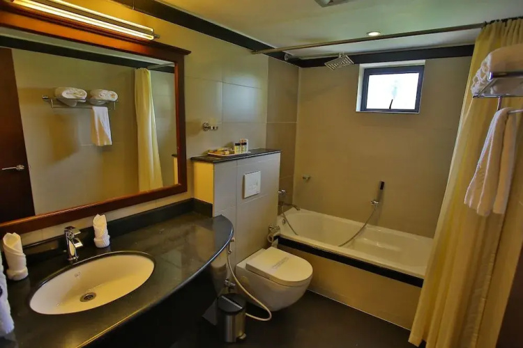 Harbour Hotels