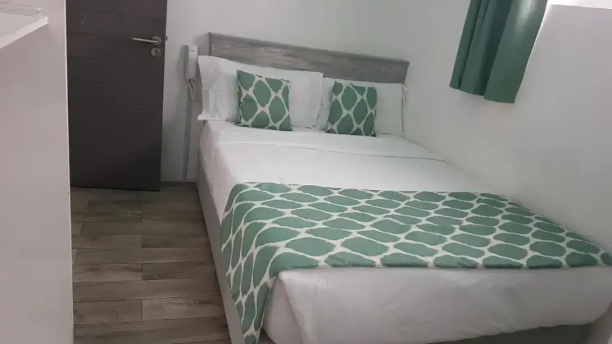 2 Bedrooms Suite with garden view