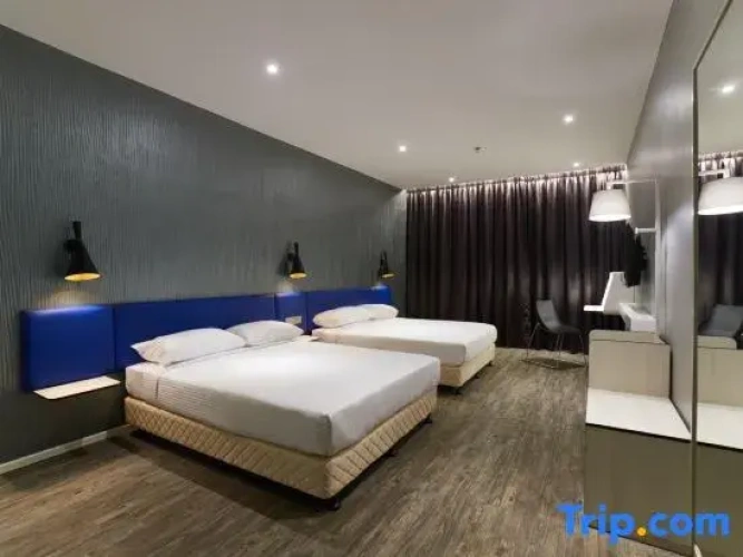 Deluxe Family room